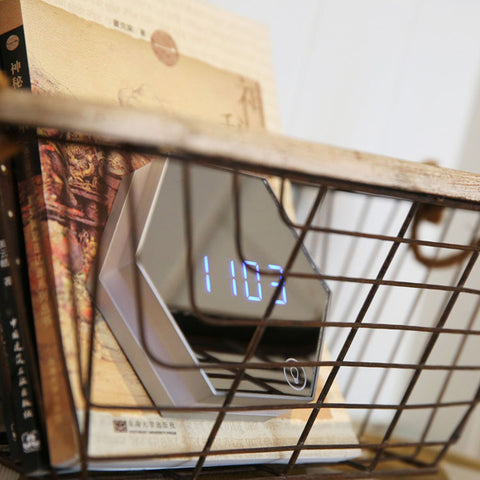 Make Up Mirror & Luminous Digital Clock