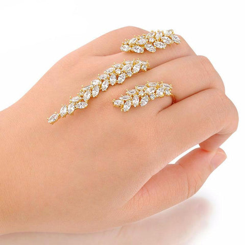 Unique Crystals Through Fingers Cuff Ring